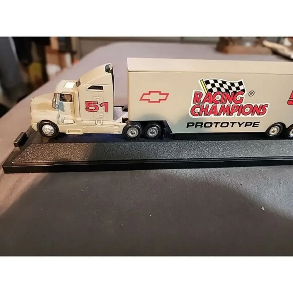 1993 NASCAR TRANSPORTER #51 RACING CHAMPIONS PREMIER LIMITED EDITION 1‎ OF 7,500
